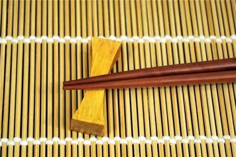 梦见筷子是什么预兆,梦到筷子是什么意思?
