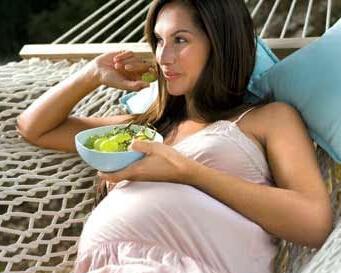 孕妇梦见吃饭