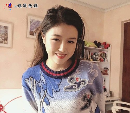 新生代华语女歌手罗文萱20年邂逅《搁浅的故事》