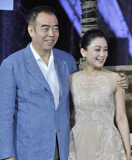 著名演员陈红28岁嫁著名导演结婚26年生俩娃完美的贤妻良母