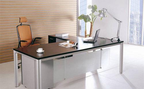 办公桌摆放风水:摆放位置与环境