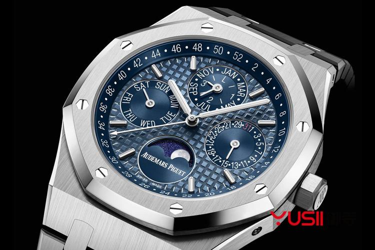 皇家橡树新推出的两款夜色蓝腕表如何爱彼手表回收多少钱