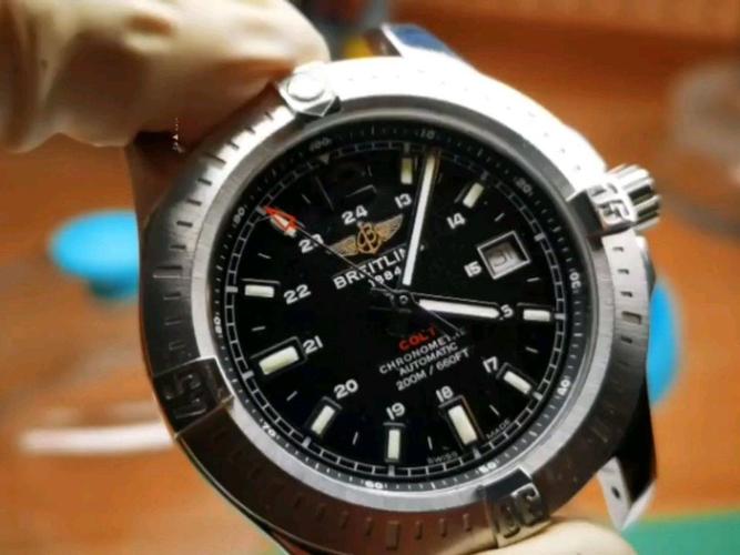 百年灵手表维修保养,零距离观看腕表拆解过程.