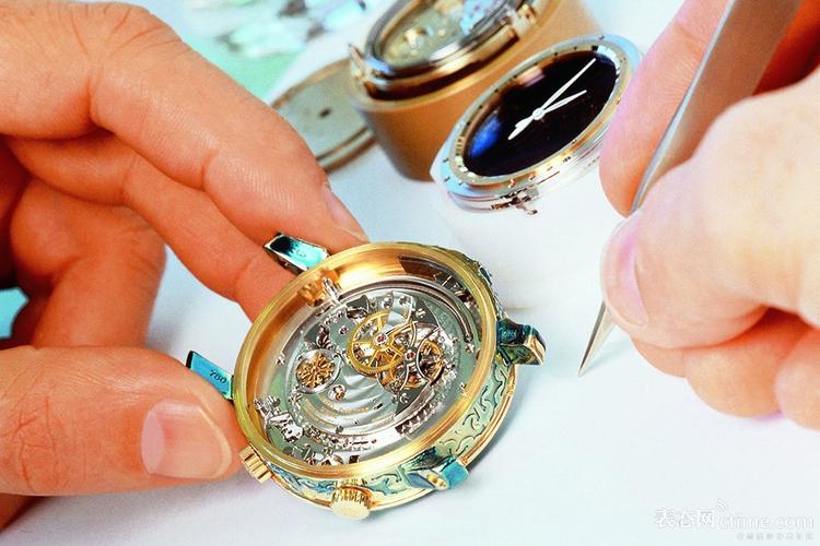 欧米茄名表维修太原店:手表在拆卸洗油后还能保持精度吗·太原官方